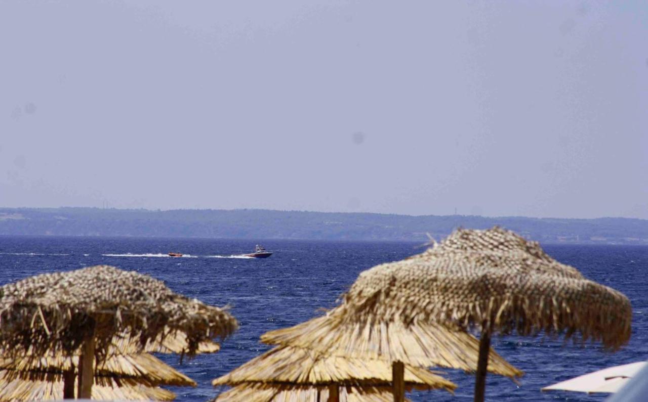 Little Hause Otel Psakoudia Dış mekan fotoğraf